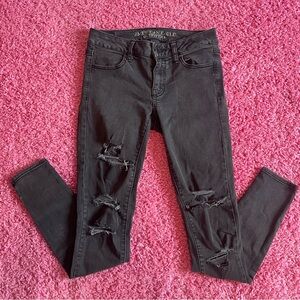 AEO Distressed Jeggings